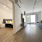 Rh 公寓式酒店 4*