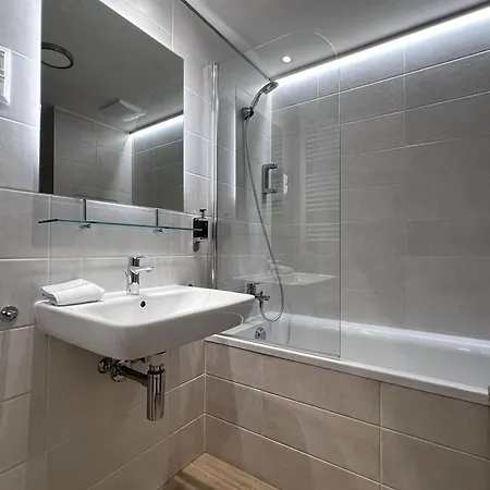 Apartmanhotel The Riverhouse