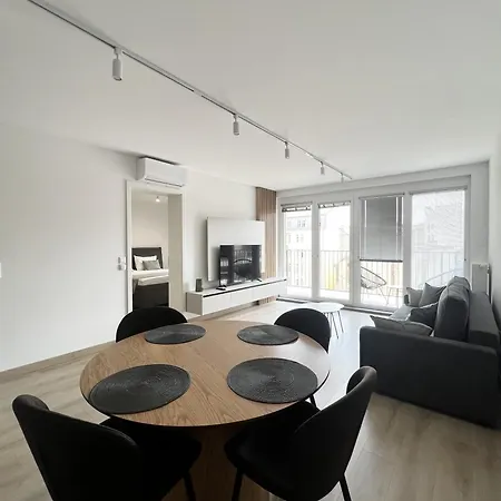 The Riverhouse Aparthotel