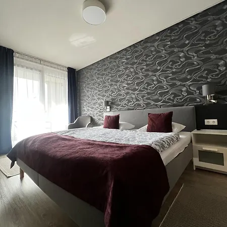 The Riverhouse 4* Будапешт