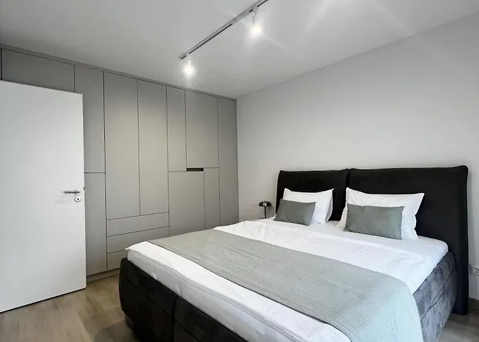 Апарт-отель The Riverhouse 4*