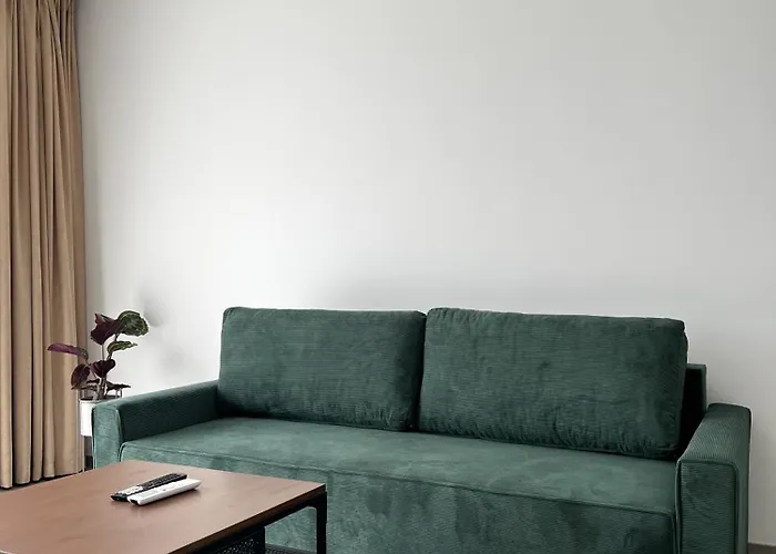 The Riverhouse Апарт-отель 4*